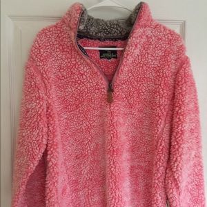 Snuggly pink pullover from Simply Southern 💓